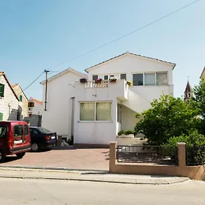 Kanajet , Kaštela Chorwacja
